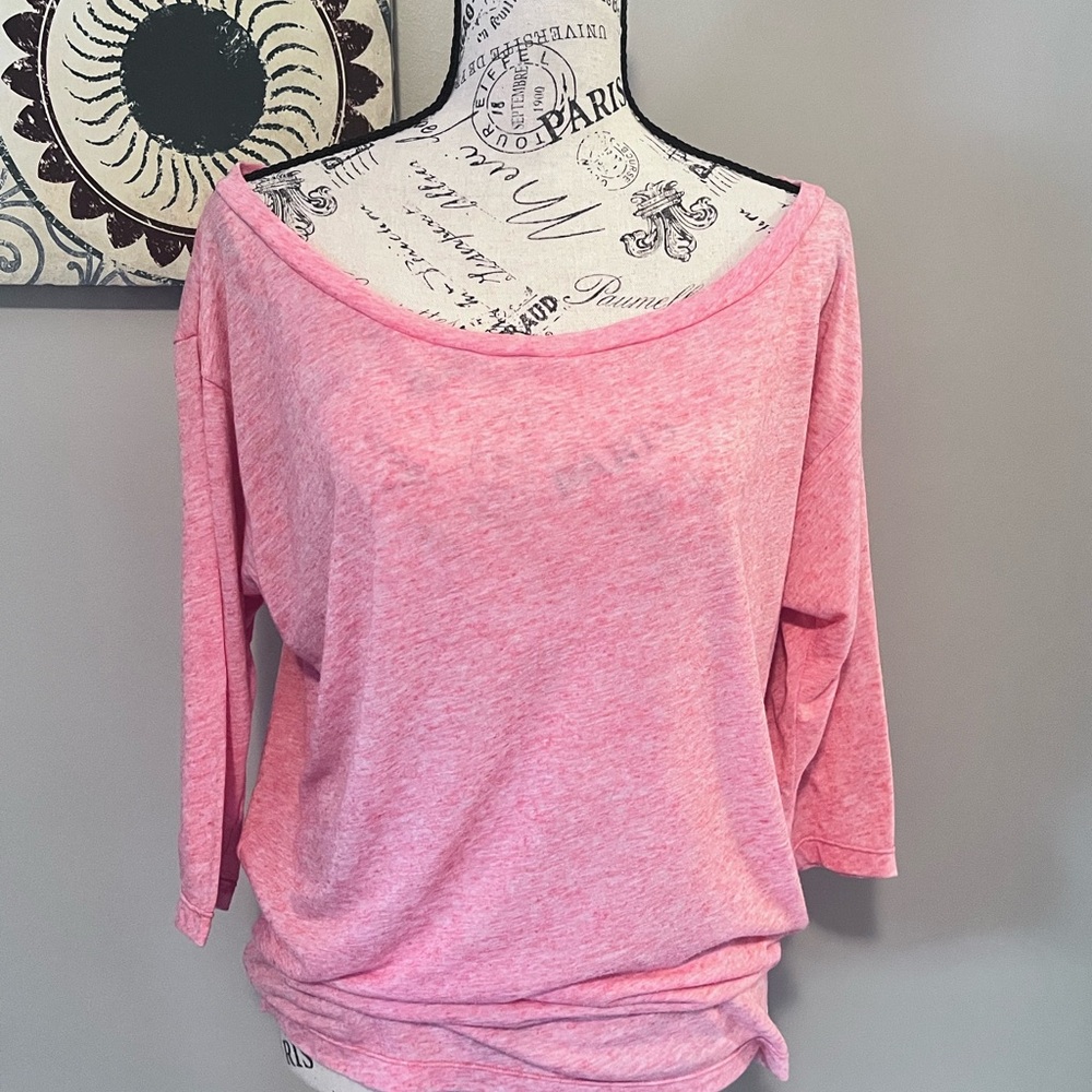 American Eagle Outfitters top